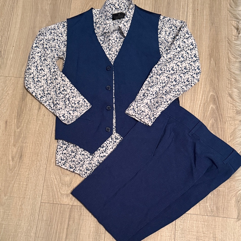 Blue Vest and Pants with Floral Shirt
